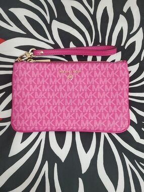 Michael Kors Pink Signature MK Wallet Wristlet with Gold Hardware